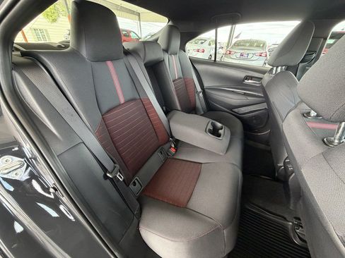 Used 2025 Toyota Corolla SE FWD image 24