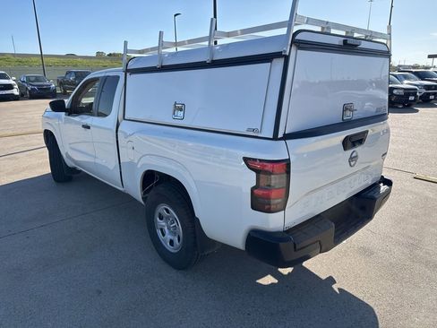 Used 2024 Nissan Frontier S image 8