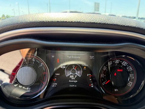 Used 2019 Dodge Challenger R/T RWD image 14