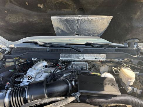Used 2019 Chevrolet Silverado 2500 High Country w/ Duramax Plus Package AWD/4WD image 18