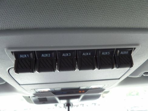 Used 2025 Ford F350 XLT AWD/4WD image 26