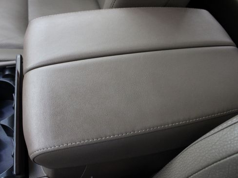 Used 2017 Lexus GX 460 Premium image 68