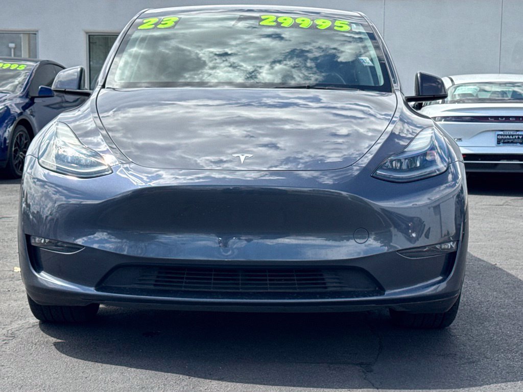 Used 2023 Tesla Model Y Long Range AWD/4WD image 3