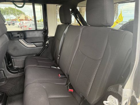 Used 2013 Jeep Wrangler Unlimited Sport AWD/4WD image 21