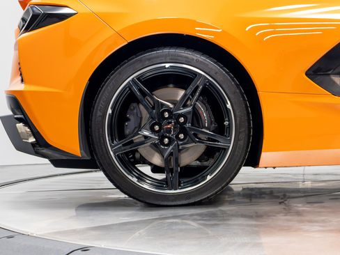 Used 2024 Chevrolet Corvette Stingray Coupe w/ Z51 Performance Package image 21