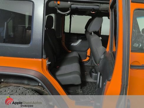 Used 2012 Jeep Wrangler Unlimited Sahara w/ Connectivity Group image 25
