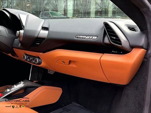 Used 2018 Ferrari 488 GTB image 14