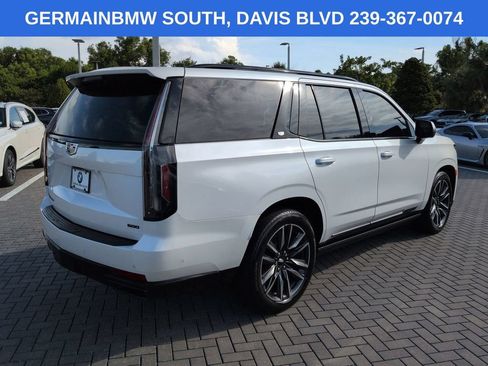 Used 2022 Cadillac Escalade Sport Platinum AWD/4WD image 5