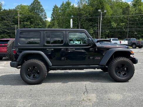 Used 2021 Jeep Wrangler Unlimited Rubicon AWD/4WD image 2