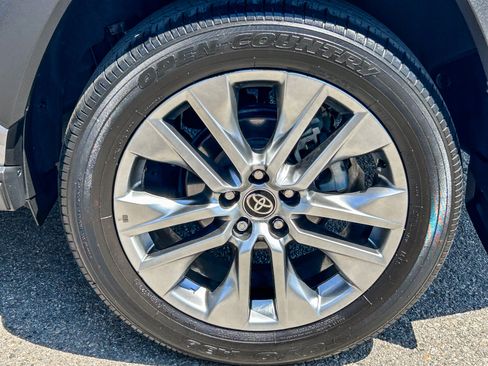 Used 2024 Toyota RAV4 XLE Premium AWD/4WD image 11