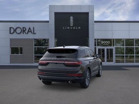 New 2026 Lincoln Corsair Grand Touring image 8