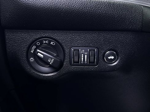 Used 2023 Dodge Challenger SXT w/ Blacktop Package RWD image 22