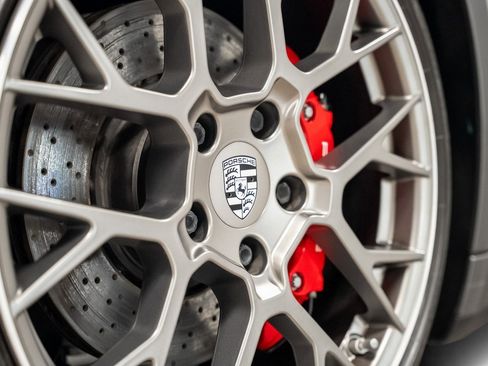 Used 2021 Porsche 911 Carrera S image 16