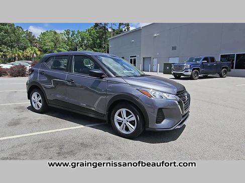 Used 2024 Nissan Kicks S FWD image 36