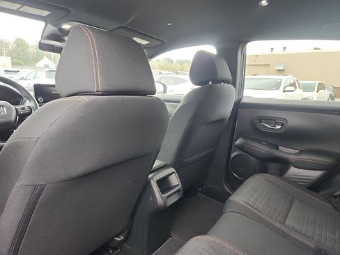 Used 2023 Honda HR-V Sport image 24