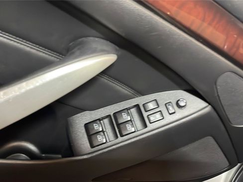 Used 2010 INFINITI G37 Convertible w/ Premium Pkg RWD image 24