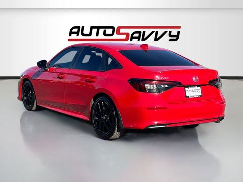 Used 2025 Honda Civic Sport image 5