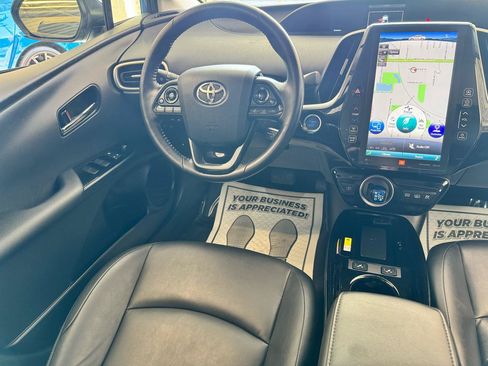 Used 2021 Toyota Prius Prime Limited FWD image 22