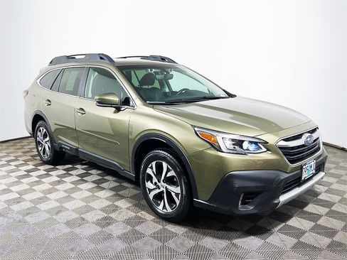Used 2020 Subaru Outback Limited image 1
