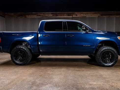 Used 2023 RAM 1500 Limited image 11