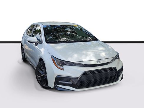 Used 2021 Toyota Corolla SE FWD image 1