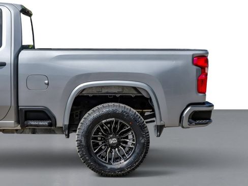 Used 2024 Chevrolet Silverado 2500 Custom w/ Custom Value Package AWD/4WD image 12