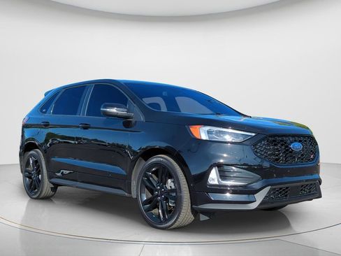 Used 2022 Ford Edge ST w/ Equipment Group 401A AWD/4WD image 3
