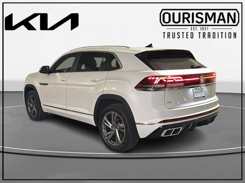 Used 2024 Volkswagen Atlas Cross Sport SEL R-Line AWD/4WD image 3