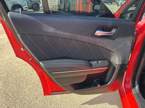 Used 2023 Dodge Charger SXT image 12