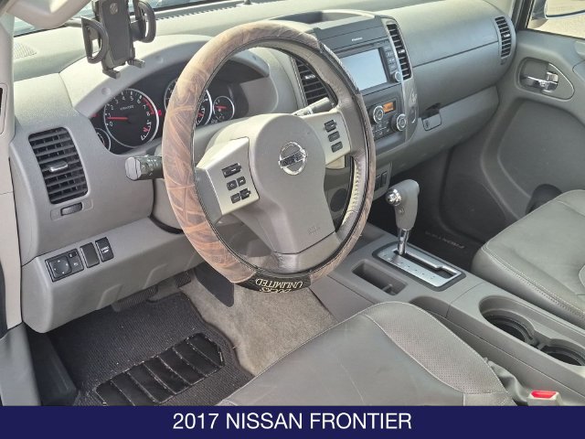Used 2017 Nissan Frontier SL w/ Moonroof Package RWD image 11