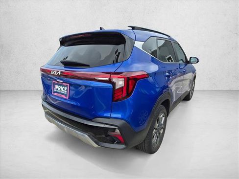 Used 2024 Kia Seltos S FWD image 4