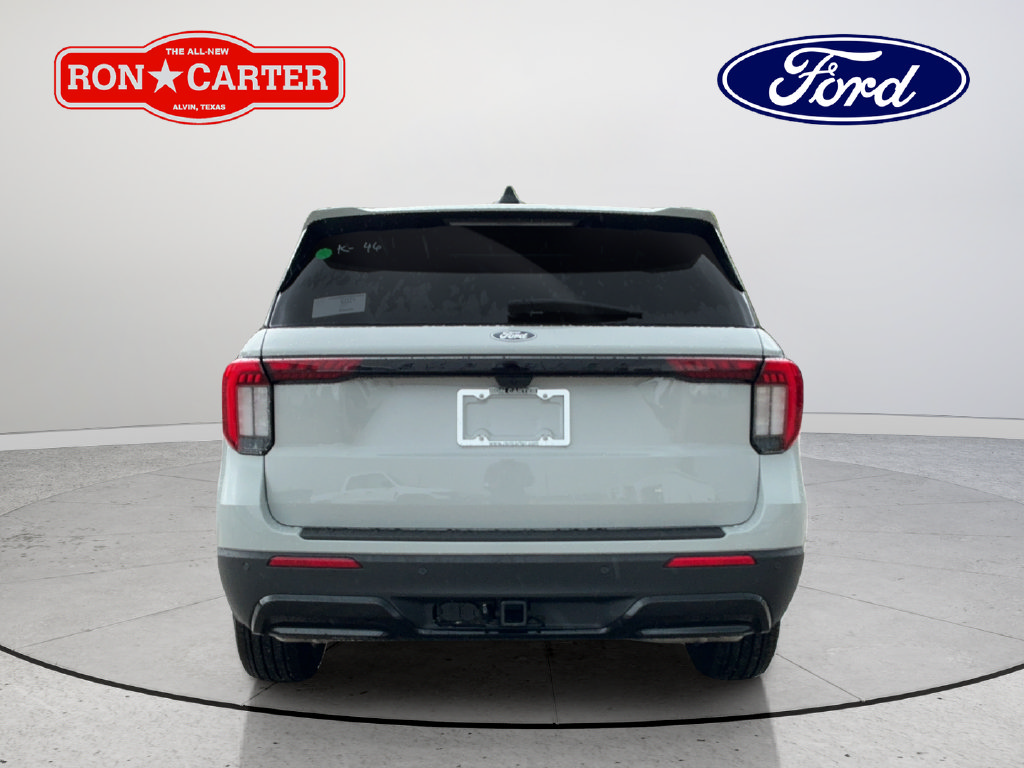 New 2027 Ford Explorer ST-Line w/ Premium Package RWD image 5