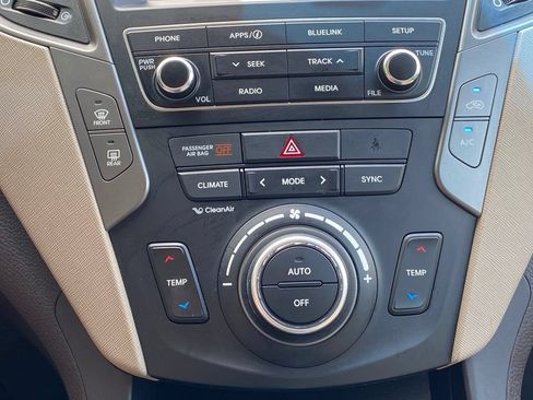 Used 2018 Hyundai Santa Fe Sport w/ 2.4L Value Package 02 FWD image 21