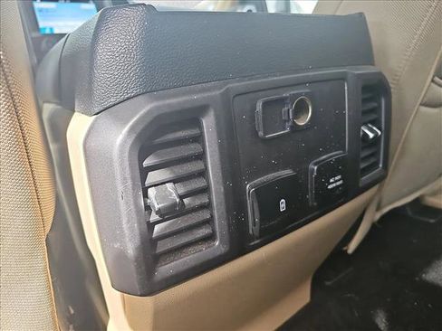 Used 2019 Ford F150 XLT w/ Equipment Group 302A Luxury image 10