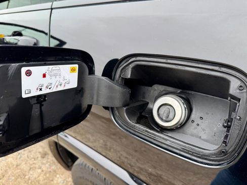 Used 2020 Jeep Grand Cherokee Altitude image 28