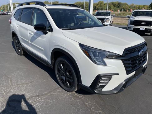 New 2025 Subaru Ascent Onyx Edition image 10
