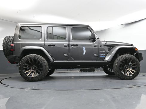 Used 2021 Jeep Wrangler Unlimited Sahara image 27