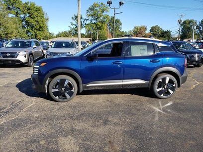 New 2026 Nissan Kicks SR w/ Cold Weather Package