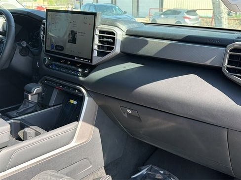 Used 2023 Toyota Tundra Limited image 44