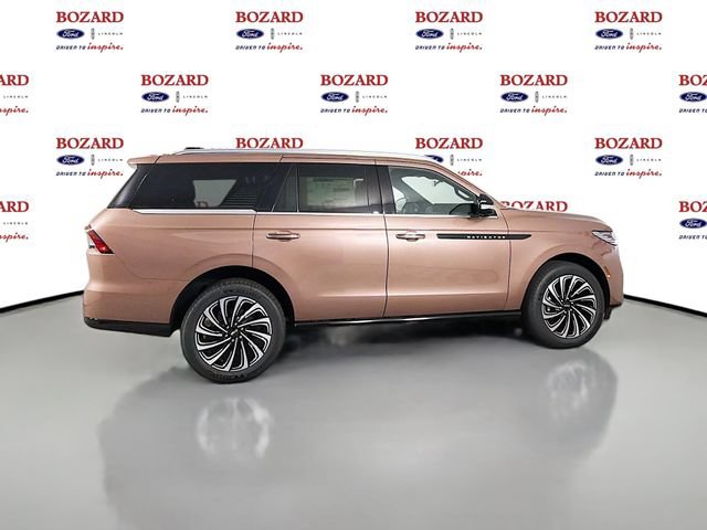 New 2026 Lincoln Navigator Black Label AWD/4WD image 8