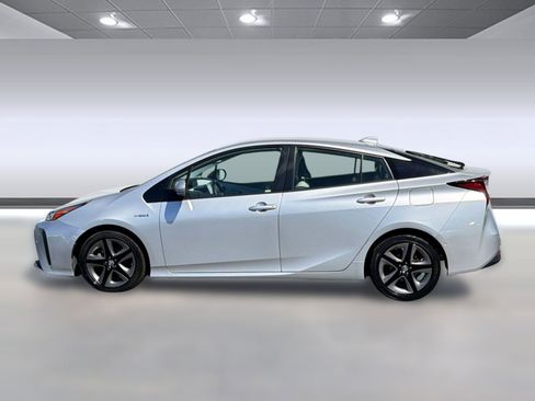 Used 2019 Toyota Prius Limited image 2