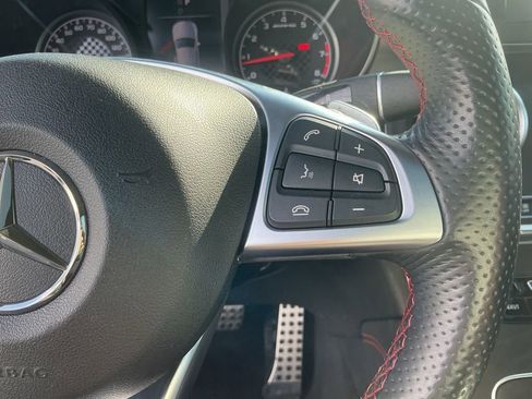 Used 2018 Mercedes-Benz GLC 43 AMG 4MATIC image 17