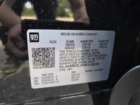 Used 2024 Buick Encore GX Preferred FWD image 36