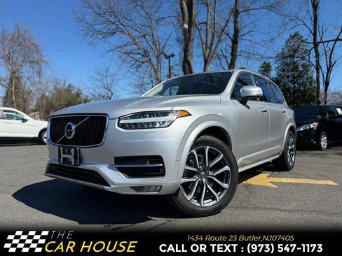 Used 2018 Volvo XC90 T6 Momentum w/ Convenience Package image 2
