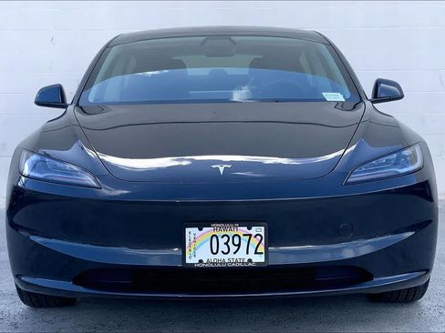 Used 2025 Tesla Model 3 Long Range RWD image 6