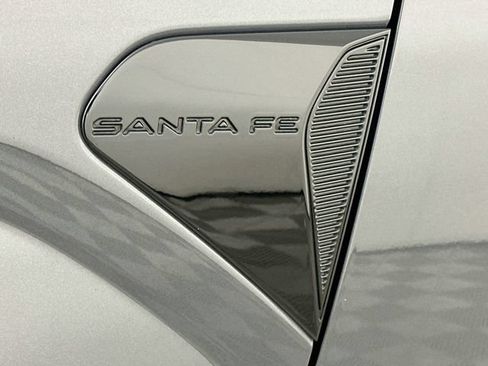 Used 2025 Hyundai Santa Fe SE AWD/4WD image 26