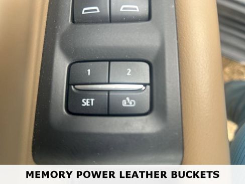 Used 2021 Chevrolet Tahoe Premier w/ Premium Package image 23