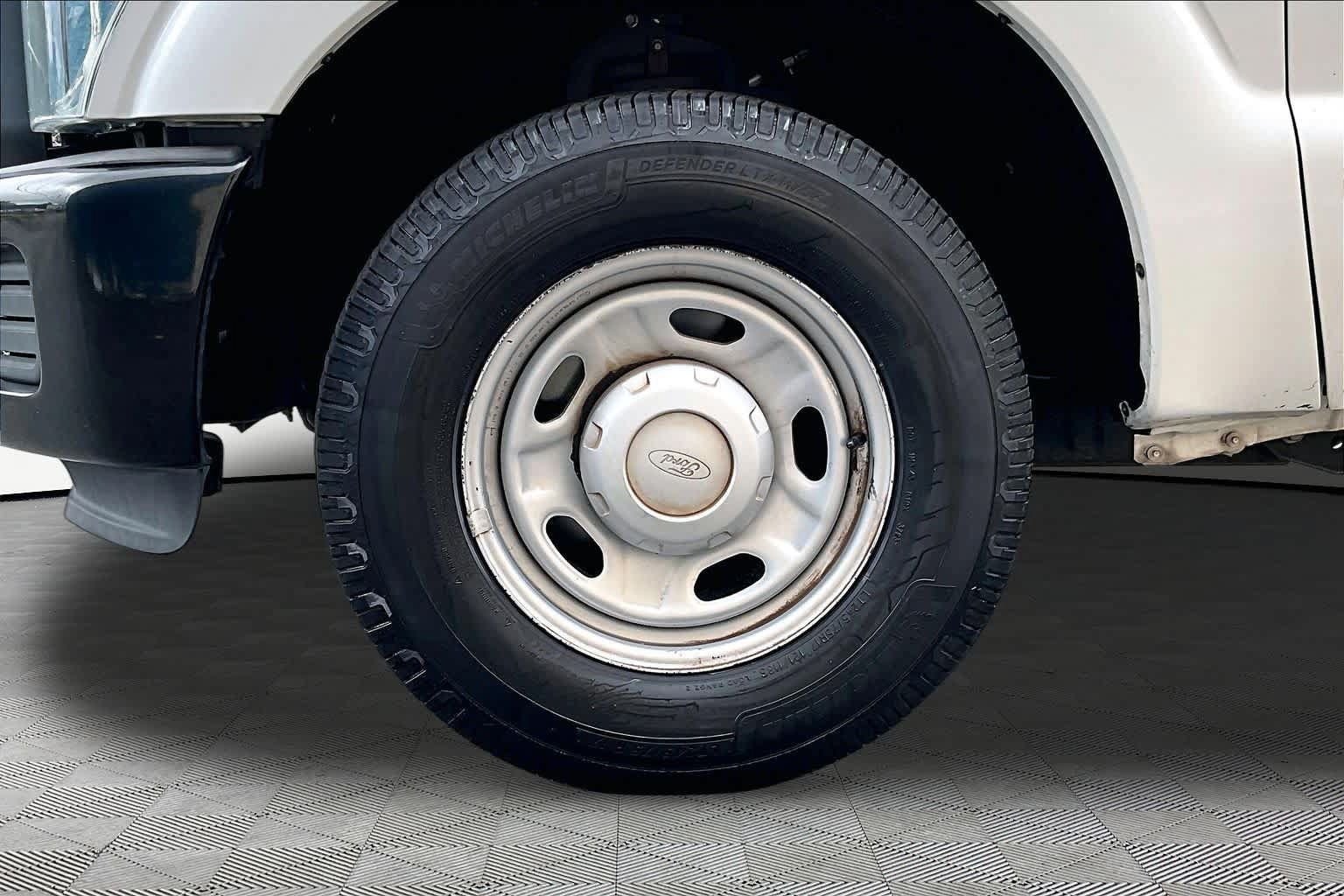 Used 2013 Ford F250 XL RWD image 11