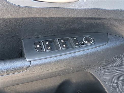 Used 2020 Kia Forte Sedan FWD image 11