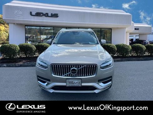 Used 2023 Volvo XC90 B6 Plus w/ Protection Package AWD/4WD image 8